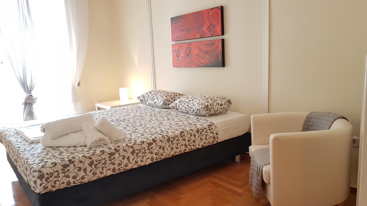 Menta Errathens Apartment - Athens Center, 5 Bd, 2 Bath Exterior photo