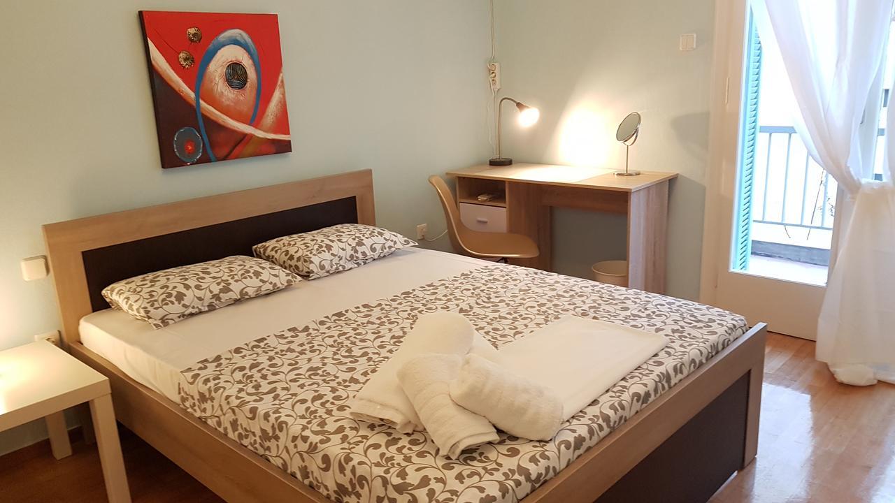 Menta Errathens Apartment - Athens Center, 5 Bd, 2 Bath Exterior photo